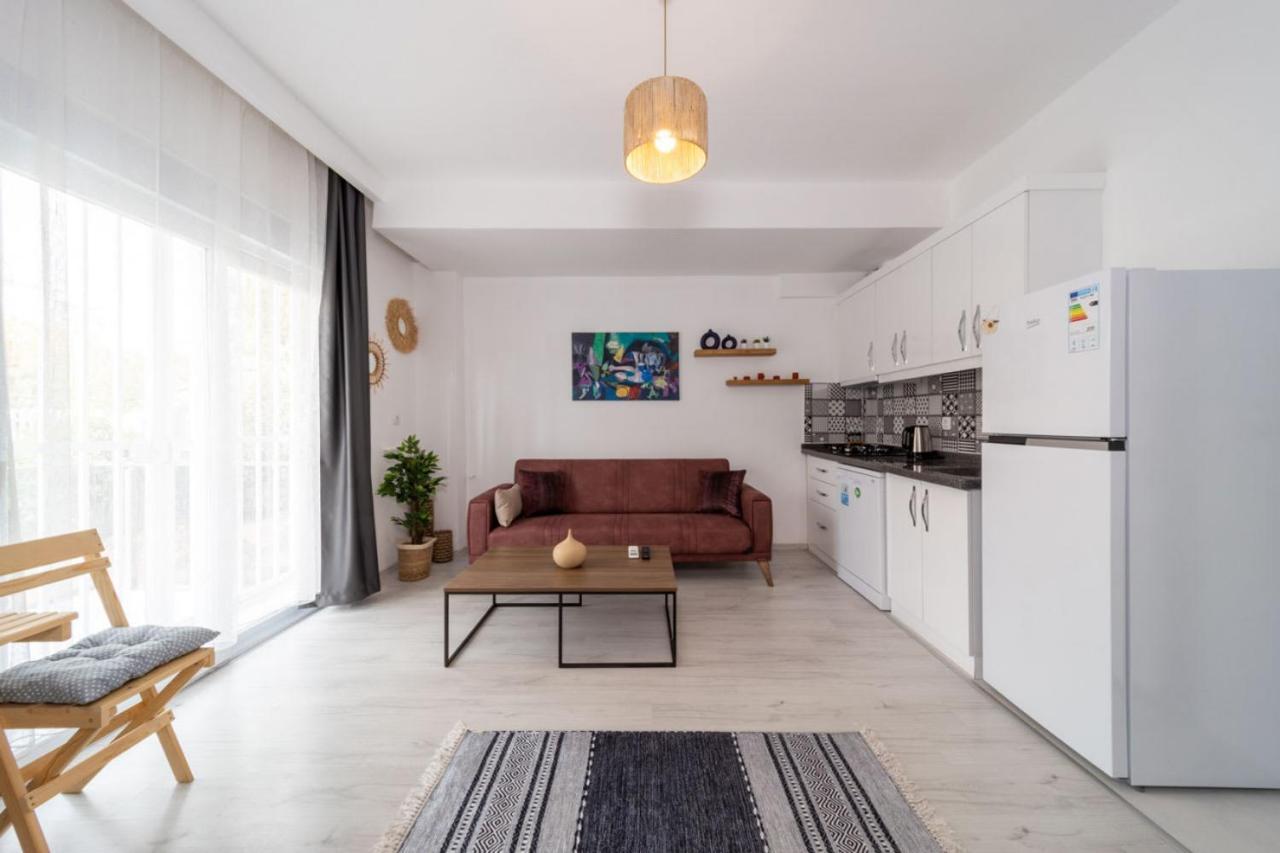 Comfortable Modern Flat With Balcony In Muratpasa Antália Exterior foto