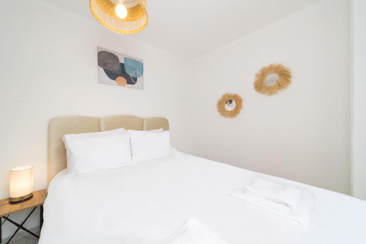 Comfortable Modern Flat With Balcony In Muratpasa Antália Exterior foto